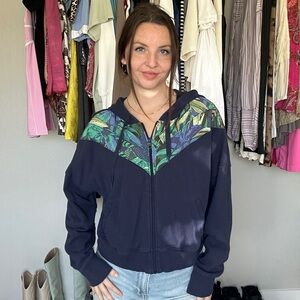 Aerie Navy Tropical Panel Zip Up Hoodie Size M